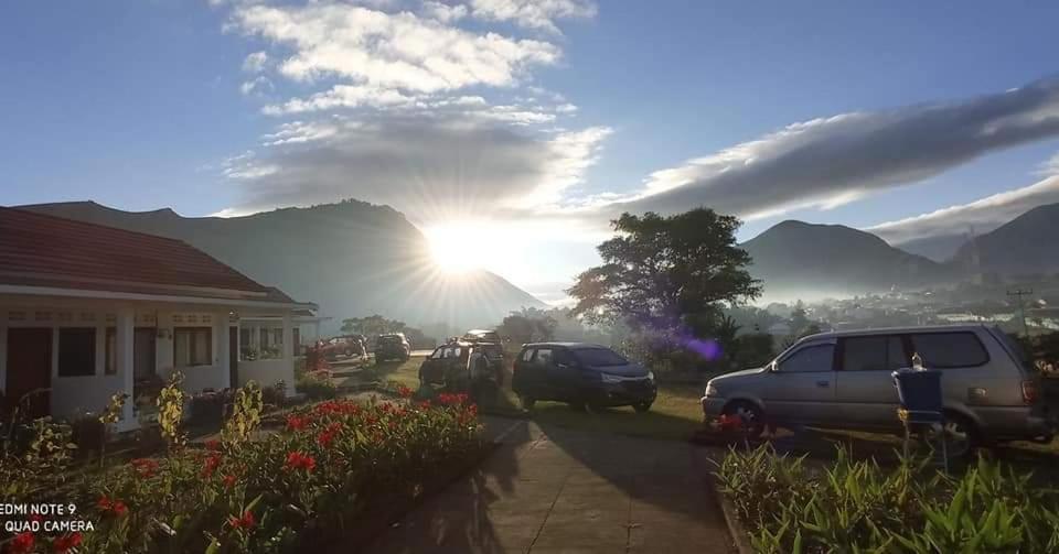 Rinjani Hill Hotel Sembalunlawang Exterior foto
